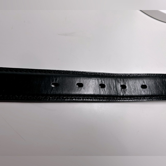 Men’s Dockers black leather belt, silver buckle. Size 34 - Picture 3 of 8